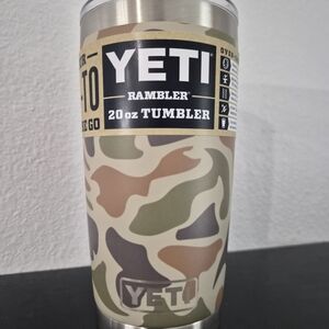 Yeti Rambler 20oz Tumbler - Camo Green Tan Brown